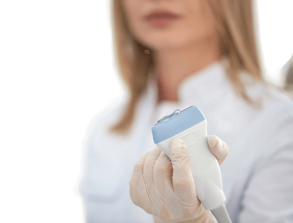 врач с датчиком узи в руке